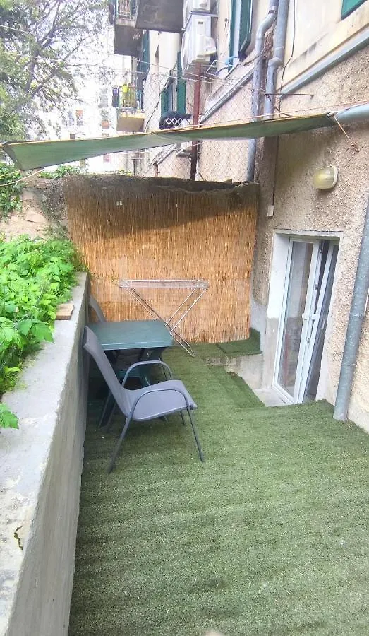Apartments Close To Sandy Beach Split